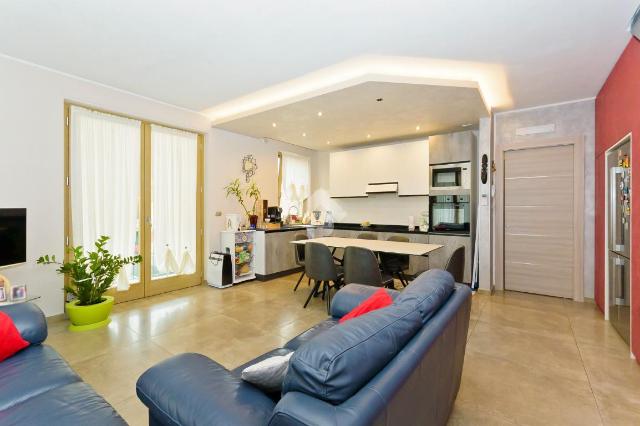 Vierzimmerwohnung in Corso Vittorio Emanuele 7, Andezeno - Foto 1