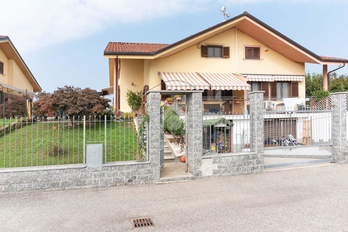 Villa in vendita a San Francesco Al Campo