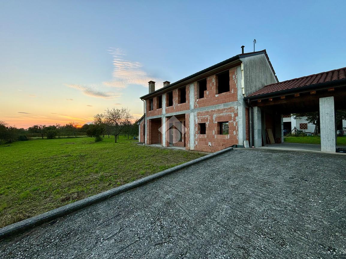 Casa indipendente in vendita a San Pietro Di Feletto
