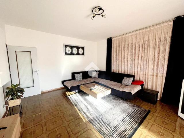 4-room flat in Via Trento, Colle Umberto - Photo 1