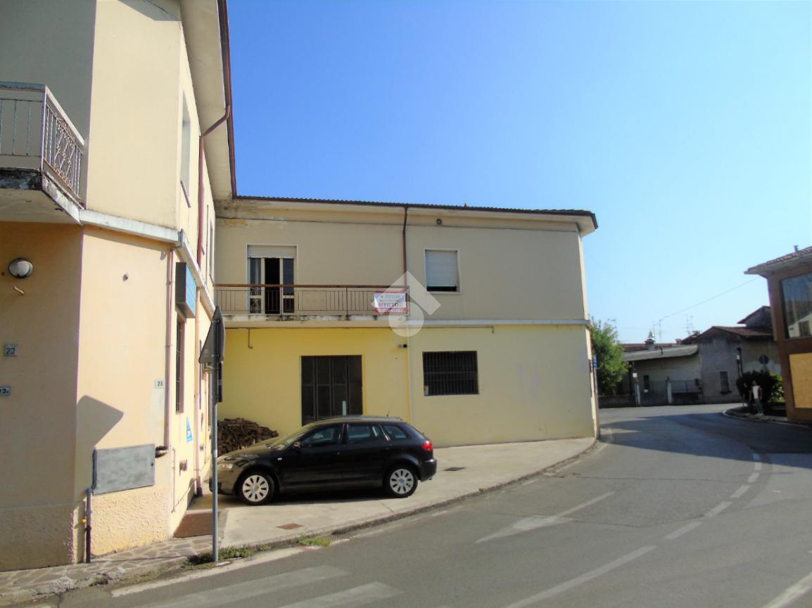 Negozio in Via Giovane Italia 25, Azzano Mella, {3} - Foto 2
