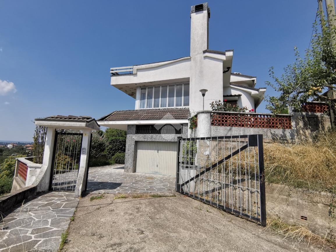 Villa in vendita a Vallanzengo