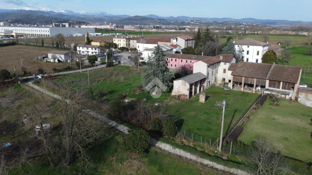 Casa indipendente in vendita a San Martino Buon Albergo