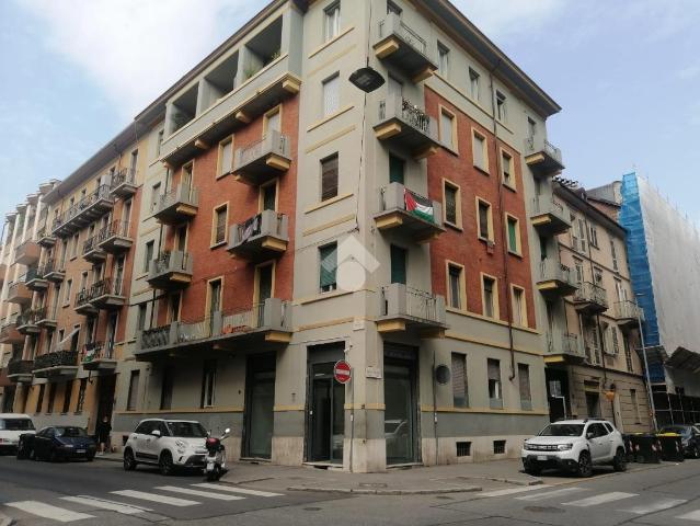 Geschäft in Via Ormea 102, Torino - Foto 1