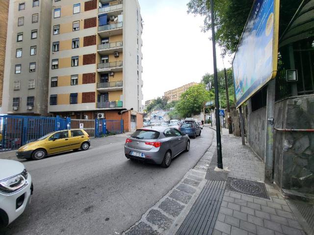 Garage or car box in Via Consalvo, Napoli - Photo 1