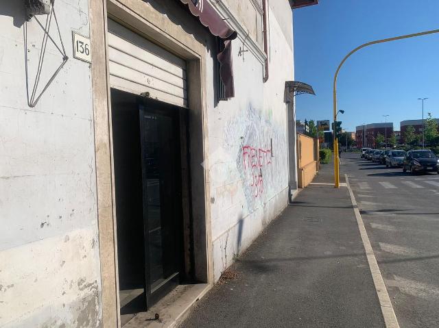 Geschäft in Viale Viale Petrarca 136, Livorno - Foto 1