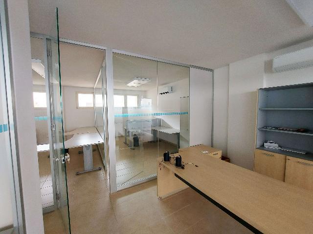 Büro, Prato - Foto 1