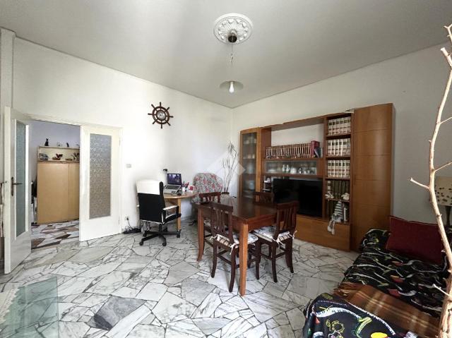 Vierzimmerwohnung in Via Po 56, Campi Bisenzio - Foto 1