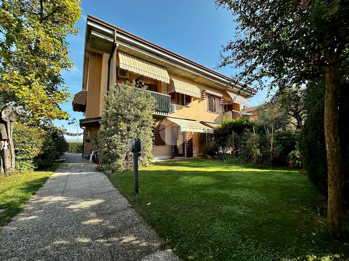 Villa in vendita a Verona