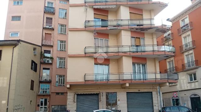 Zweizimmerwohnung in Via Santissimatrinità 44, Avellino - Foto 1