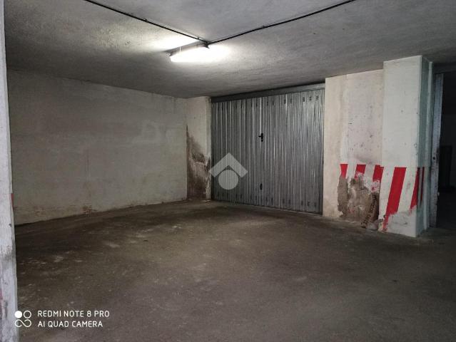 Garage or car box in Via Giuseppe Mazzini, Avellino - Photo 1