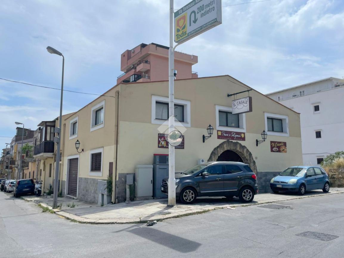 Negozio in Via Tommaso Natale 113, Palermo - Foto 1