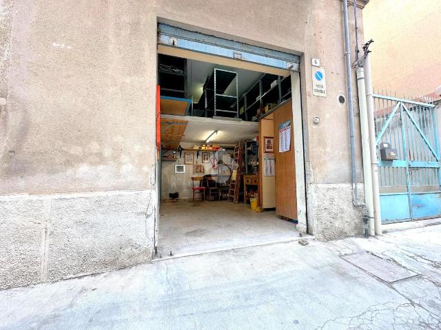 Warenlager in Via Baldassare Zamparrone 6, Palermo - Foto 1