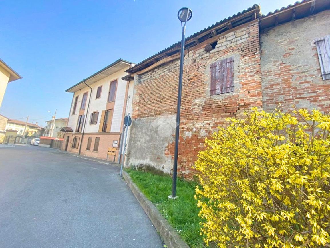 Casa indipendente in vendita a Fornovo San Giovanni