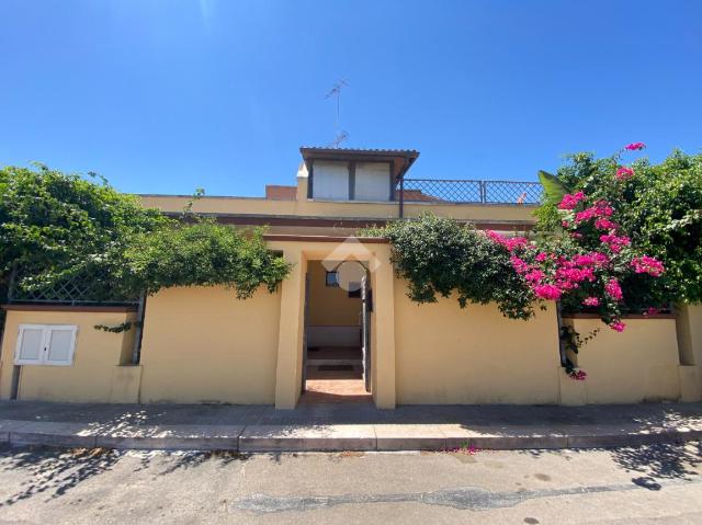 Detached house in Via Metauro 9, Lecce - Photo 1