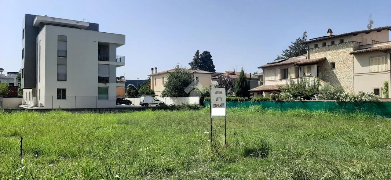 Terreno edificabile in vendita a Foligno