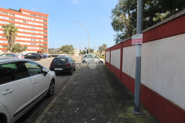 Garage or car box in Via Romania 2, Brindisi - Photo 1