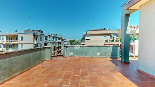 4-room flat in Via S. Martino della Battaglia 11, Brindisi - Photo 1