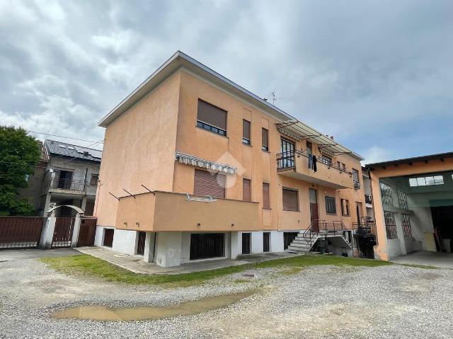 3-room flat in Via Marzabotto 7, Desio - Photo 1