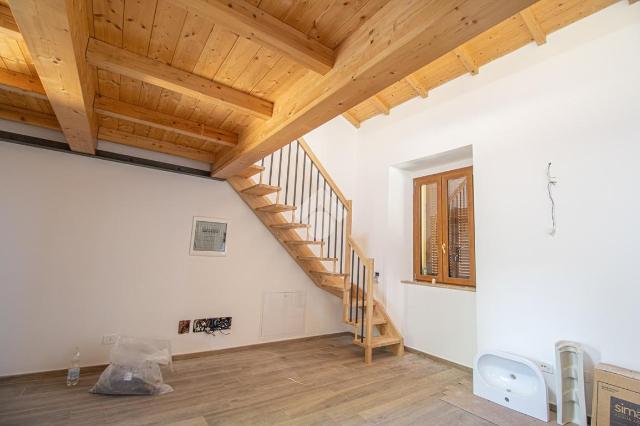 2-room flat in Viale Verdi 10, Cantalupo in Sabina - Photo 1