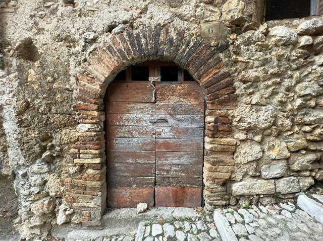 Garage or car box in Via Mazzini, Casperia - Photo 1