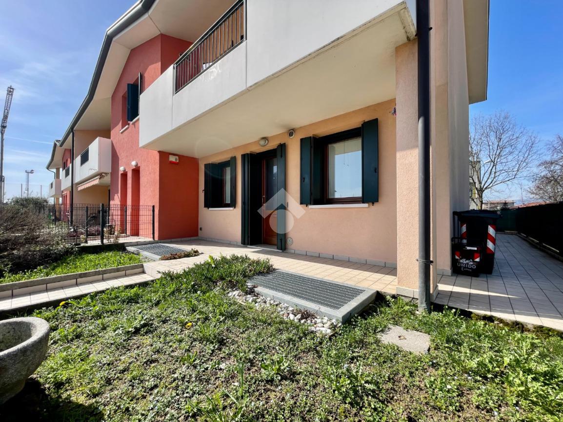 Appartamento in vendita a Tezze Sul Brenta