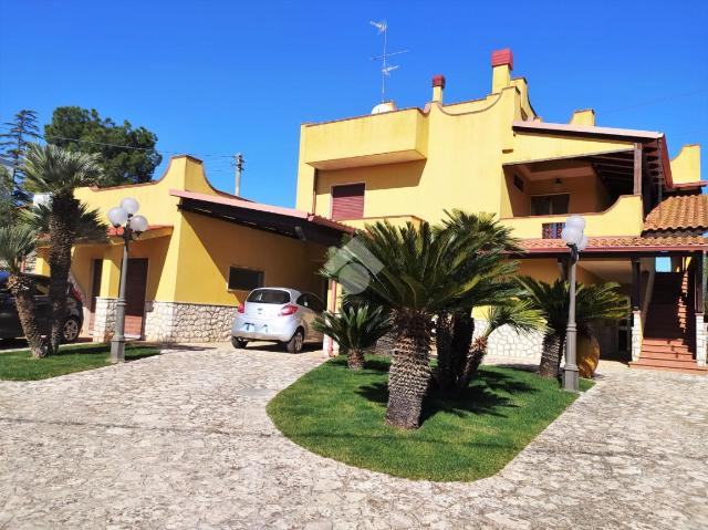 Villa in Strada Comunale Vecchia Fasano 11, Putignano - Foto 1