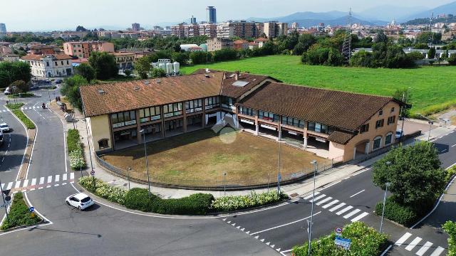 Office in Via della Volta 37, Brescia - Photo 1