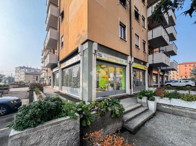 Negozio in Viale Piave 28, Brescia - Foto 1