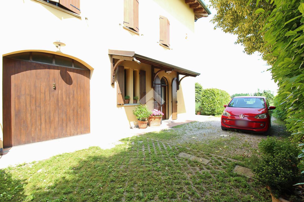 Villa in vendita a San Pietro In Casale
