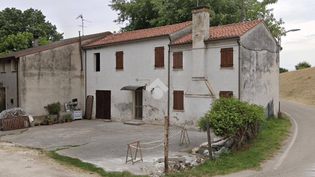 Casa indipendente in vendita a Vighizzolo D'Este