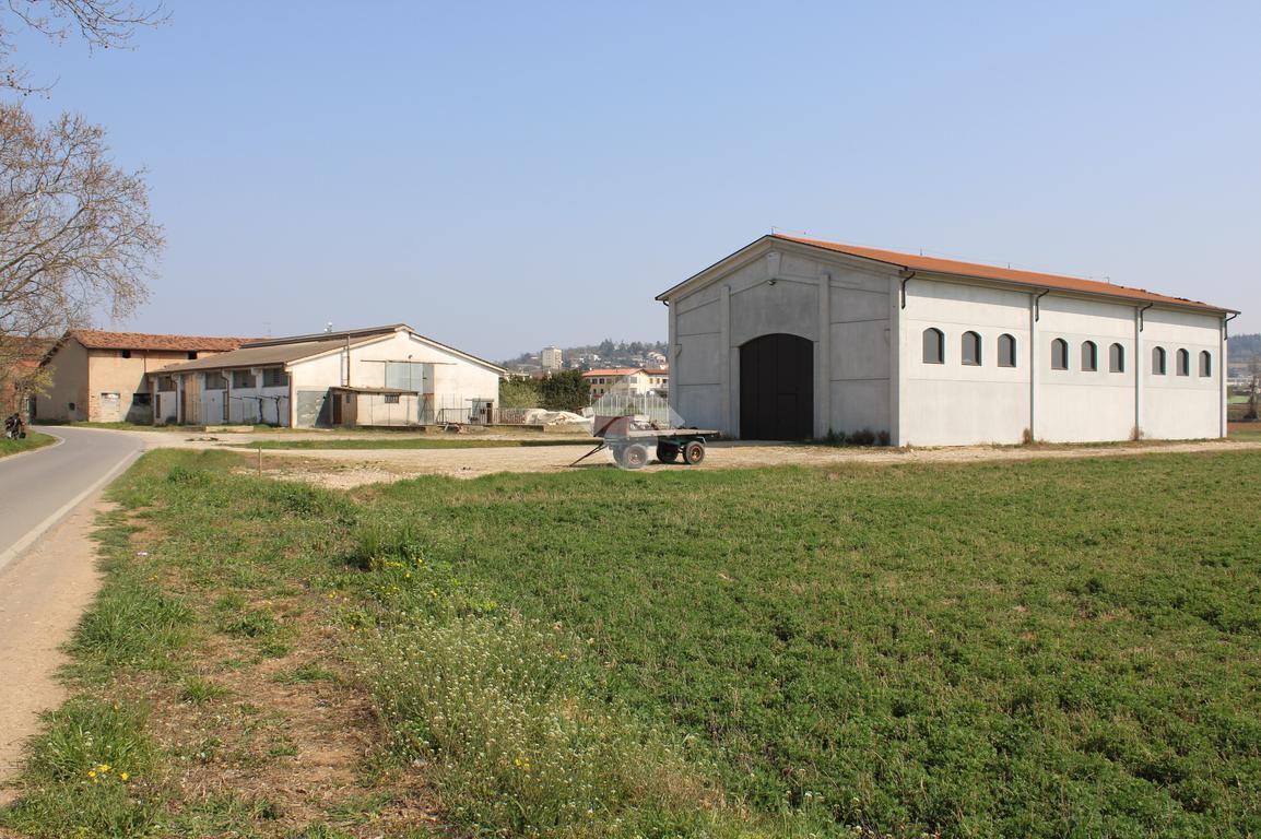 Capannone in Via Casino Pernestano 45, Castiglione delle Stiviere - Foto 1