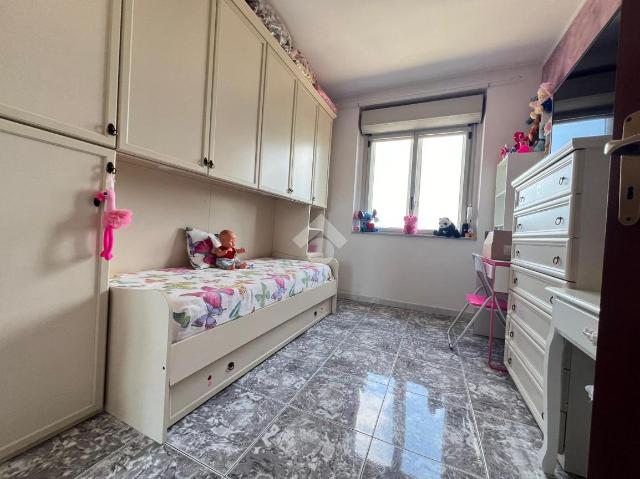 3-room flat in Viale dei Tigli 74, Casalnuovo di Napoli - Photo 1