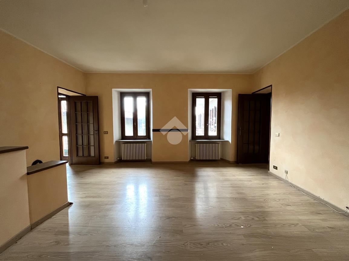 Appartamento in vendita a Bizzarone