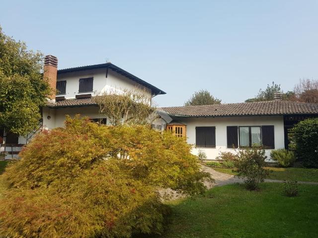 Villa in Via Trieste 6, Corbetta - Foto 1