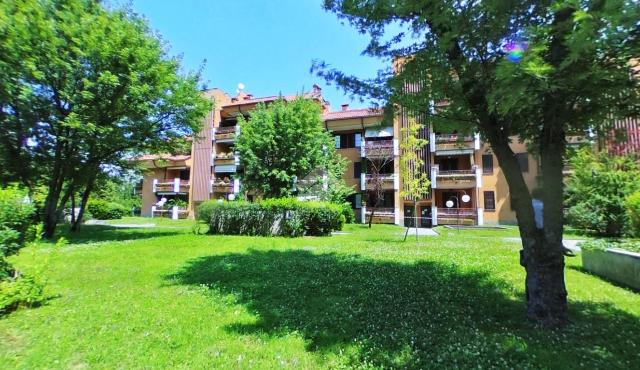 3-room flat in Via Giacomo Matteotti 55, Peschiera Borromeo - Photo 1