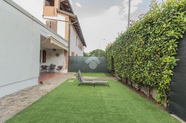 3-room flat in Via Don Amos Barigazzi 8, Correggio - Photo 1