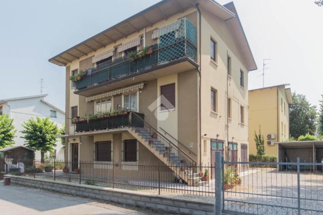 Vierzimmerwohnung in Via Carlo Goldoni 11, Correggio - Foto 1