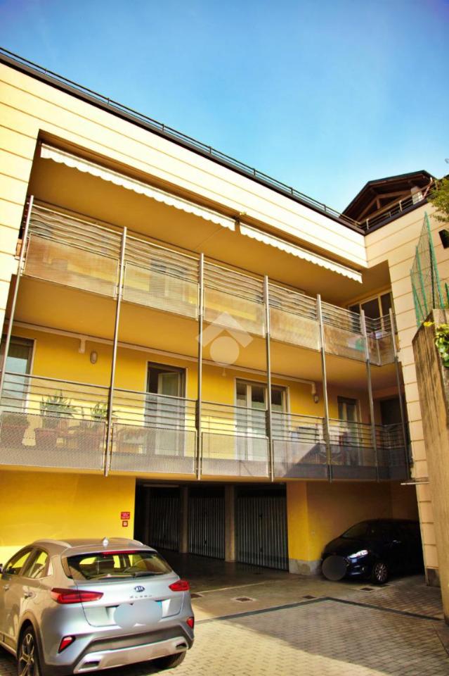 Appartamento in vendita a Mandello Del Lario