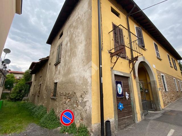 Country house or cottage in Via Guglielmo Marconi 3, Erbusco - Photo 1