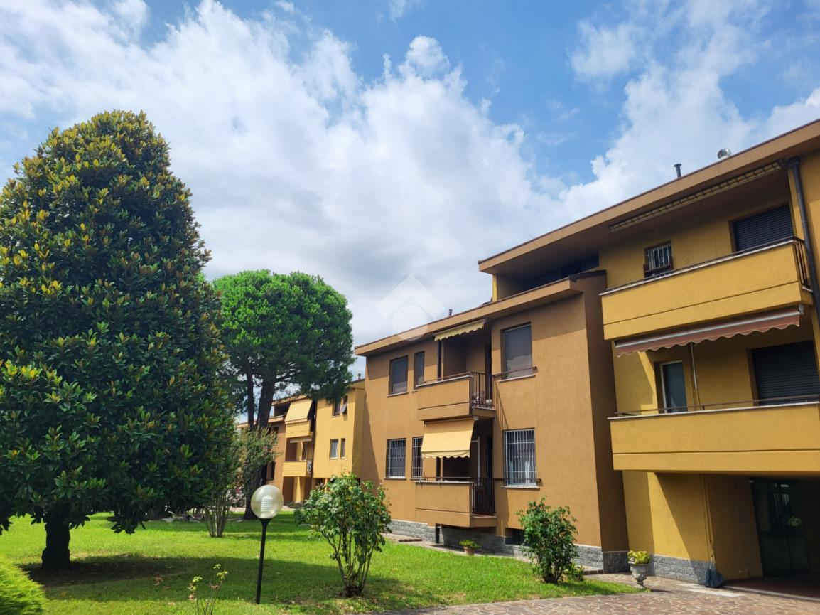 Appartamento in vendita a Besana In Brianza