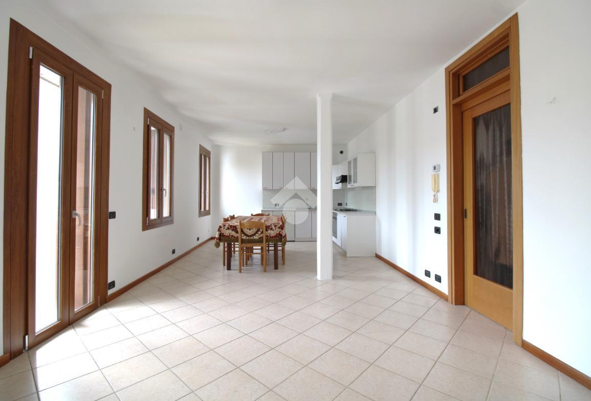 Appartamento in affitto a Montecchio Maggiore