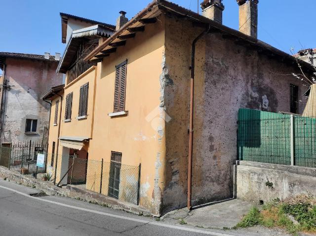 Casa indipendente in Via Giulio Guerini 6, Marone - Foto 1