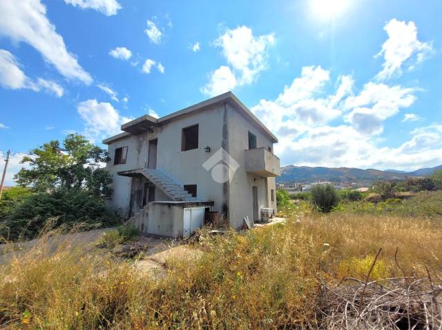 Detached house in Via San Francesco d' Assisi 48, Reggio di Calabria - Photo 1