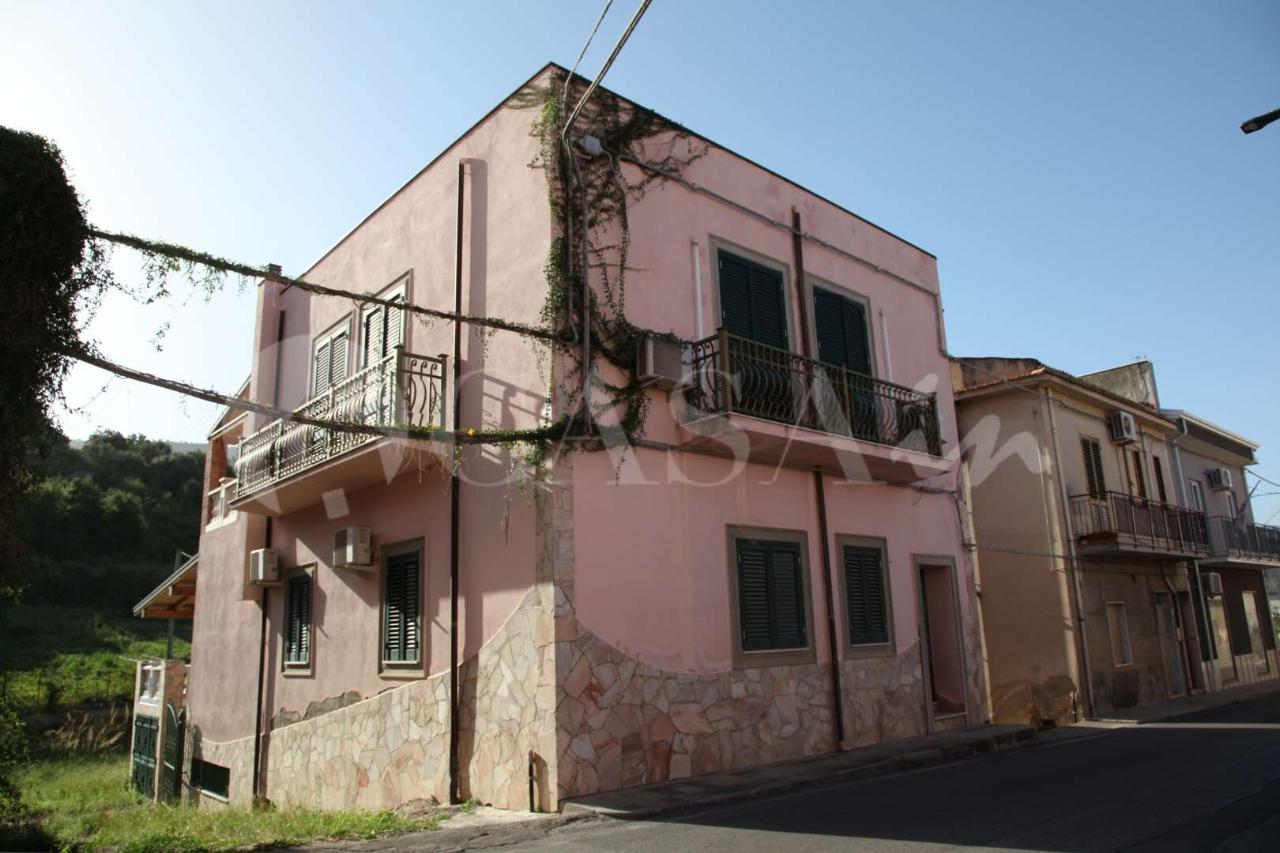 Villa unifamiliare in vendita a Torrenova