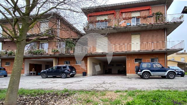 Apartament in Via Don Torres 3, Novellara - Photo 1