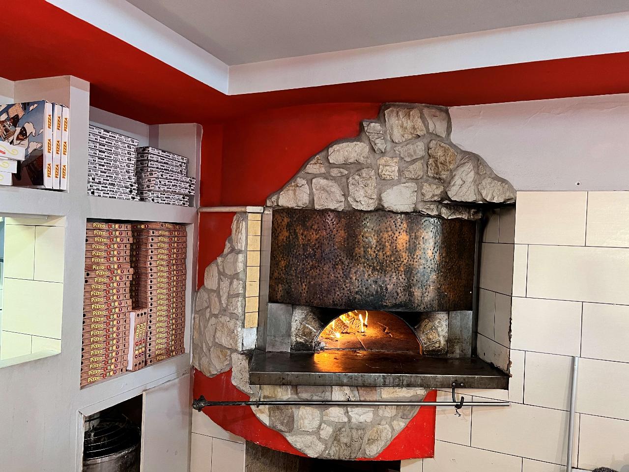 Negozio in Via Val d'Enza Nord  152, Canossa, {3} - Foto 2