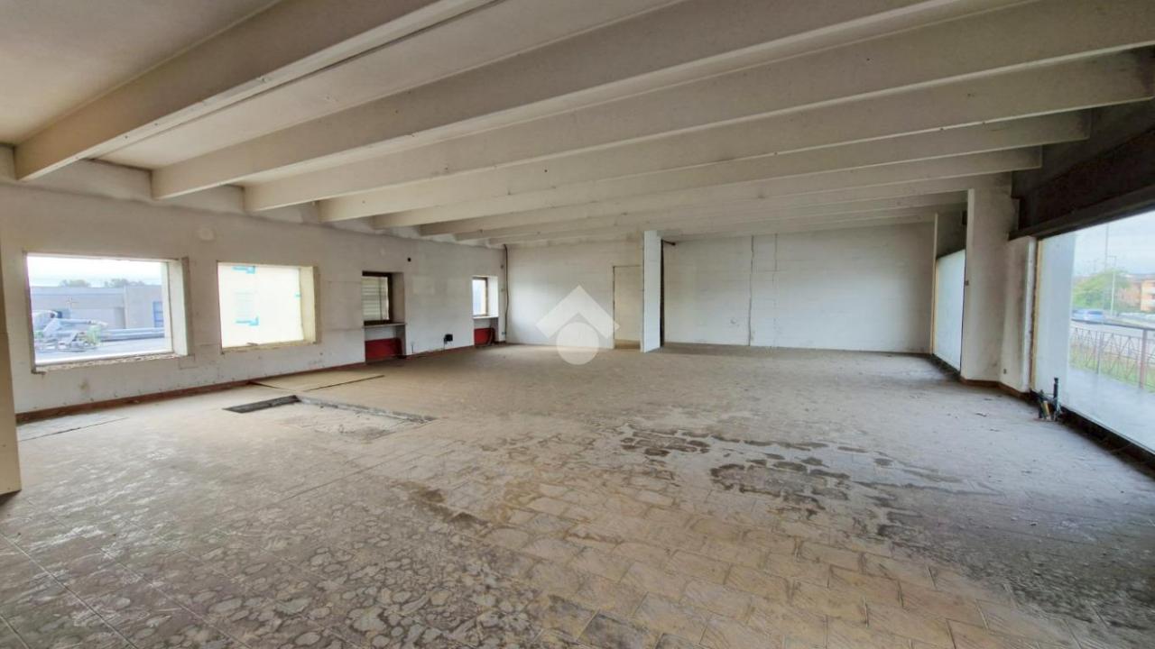 Ufficio in Viale del Lavoro, San Martino Buon Albergo, {3} - Foto 2