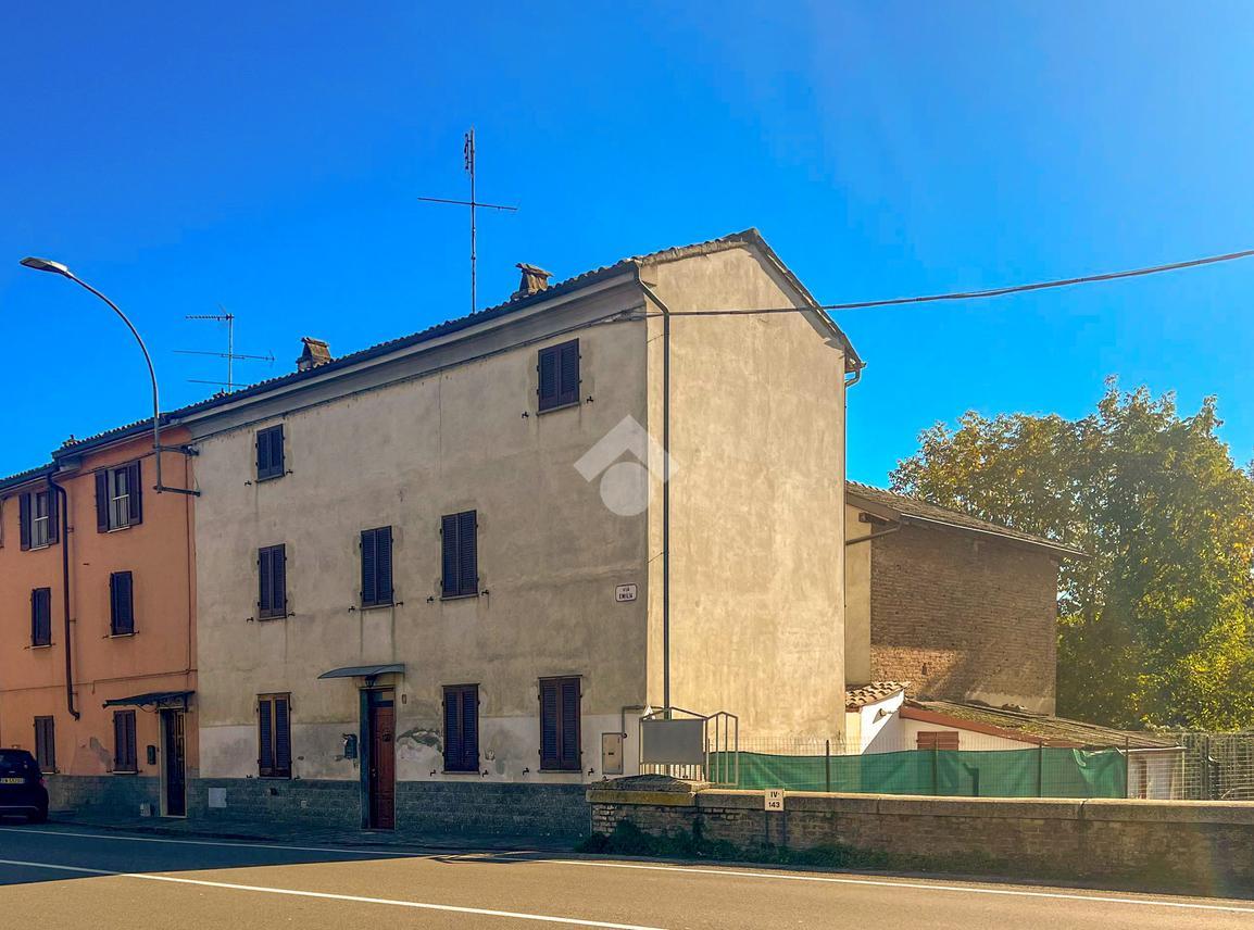 Casa indipendente in vendita a Corvino San Quirico