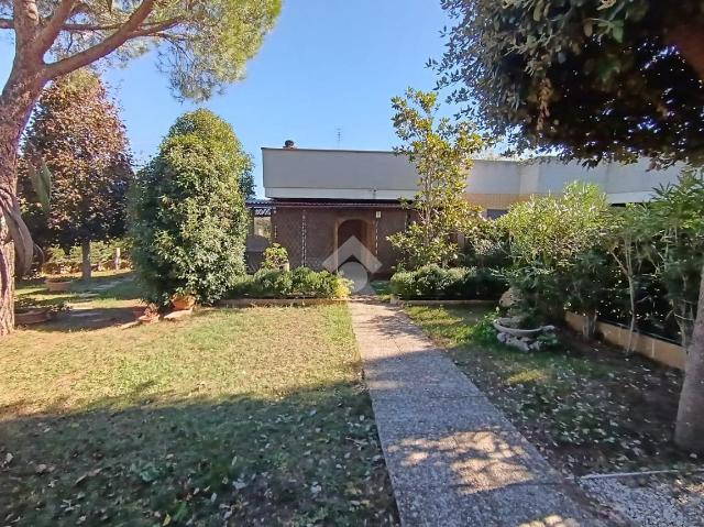 Terraced house in {3}, Zona Frà Diavolo - Photo 1